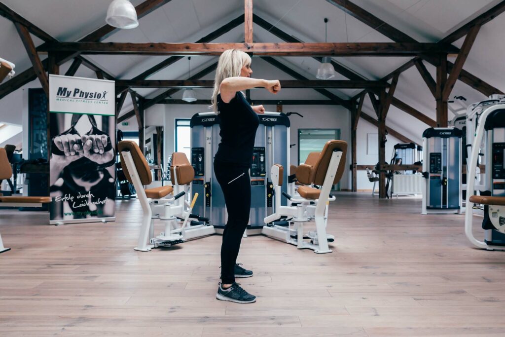 Startposition Schulterspannung Startposition Schulterspannung